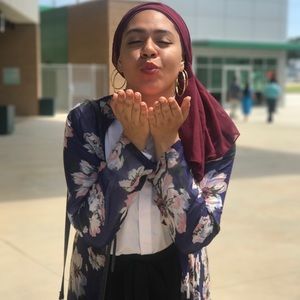 Meet your Posher, Rayenne